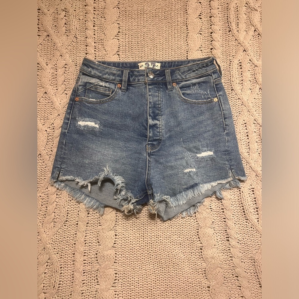 Free People High Waisted Distressed Jean Shorts CRVY - size 27